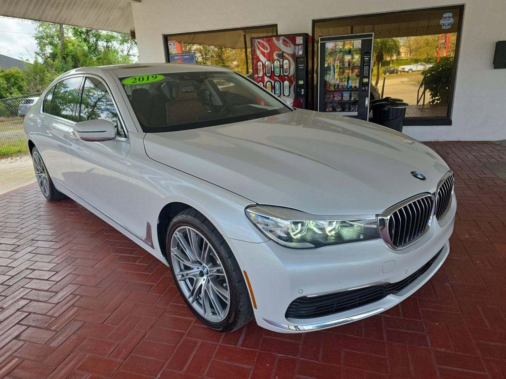 2019 BMW 7 Series 740i