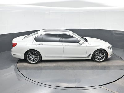 2019 BMW 7 Series 740i