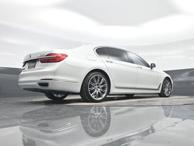 2019 BMW 7 Series 740i