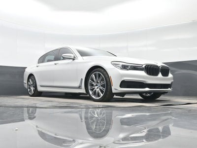 2019 BMW 7 Series 740i