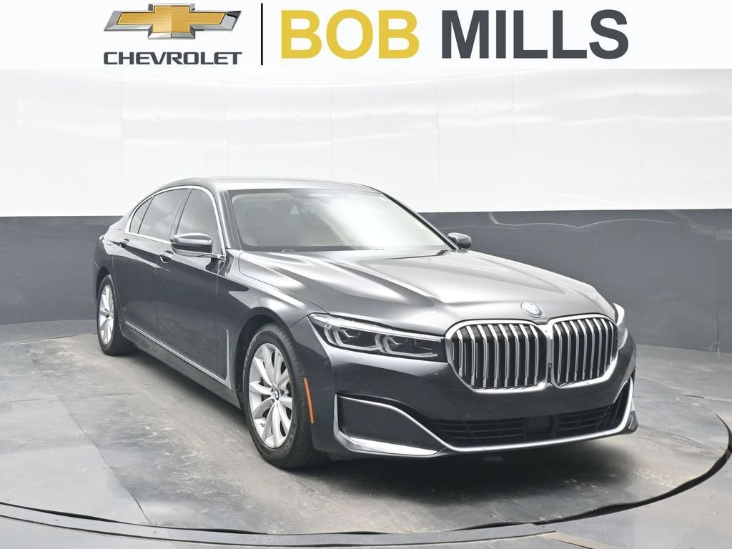 2021 BMW 7 Series 740i