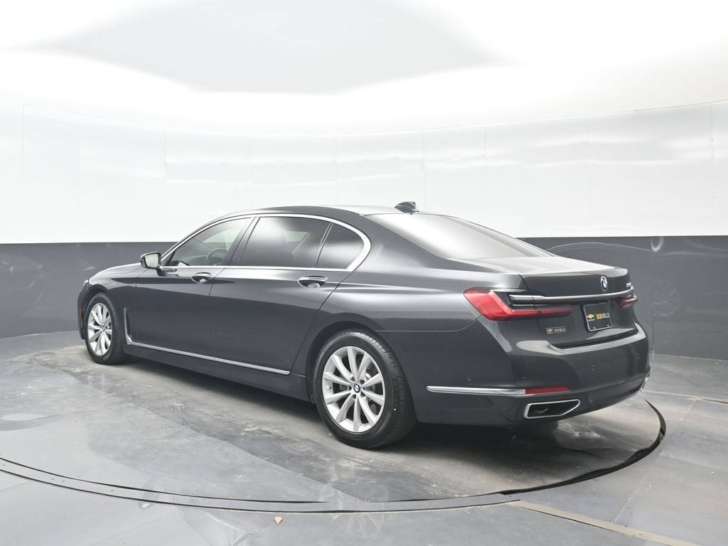 2021 BMW 7 Series 740i
