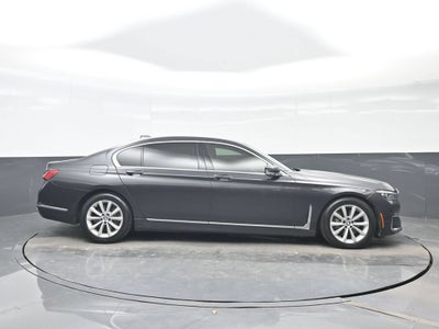 2021 BMW 7 Series 740i