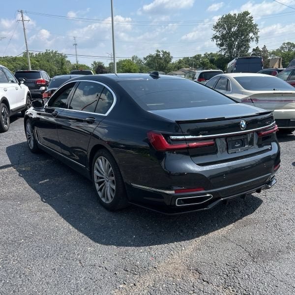 2022 BMW 7 Series 740i xDrive