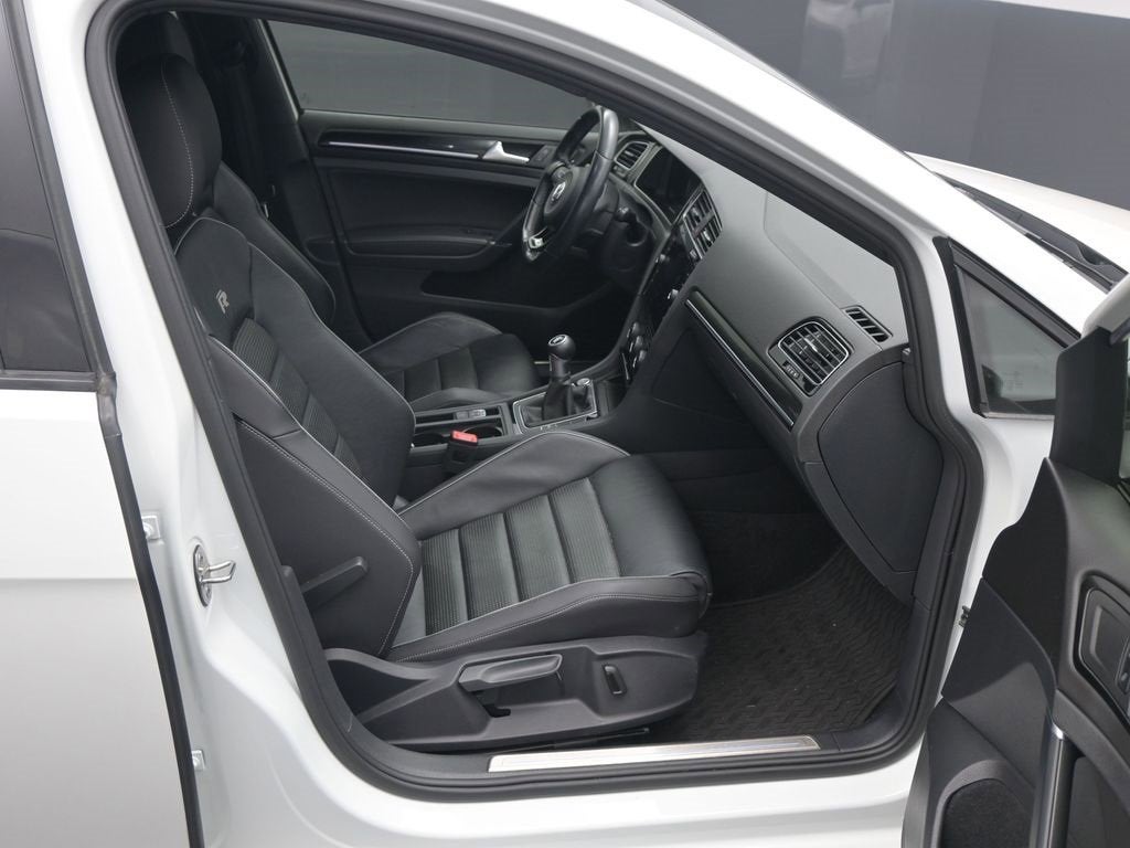 2019 Volkswagen Golf R Base