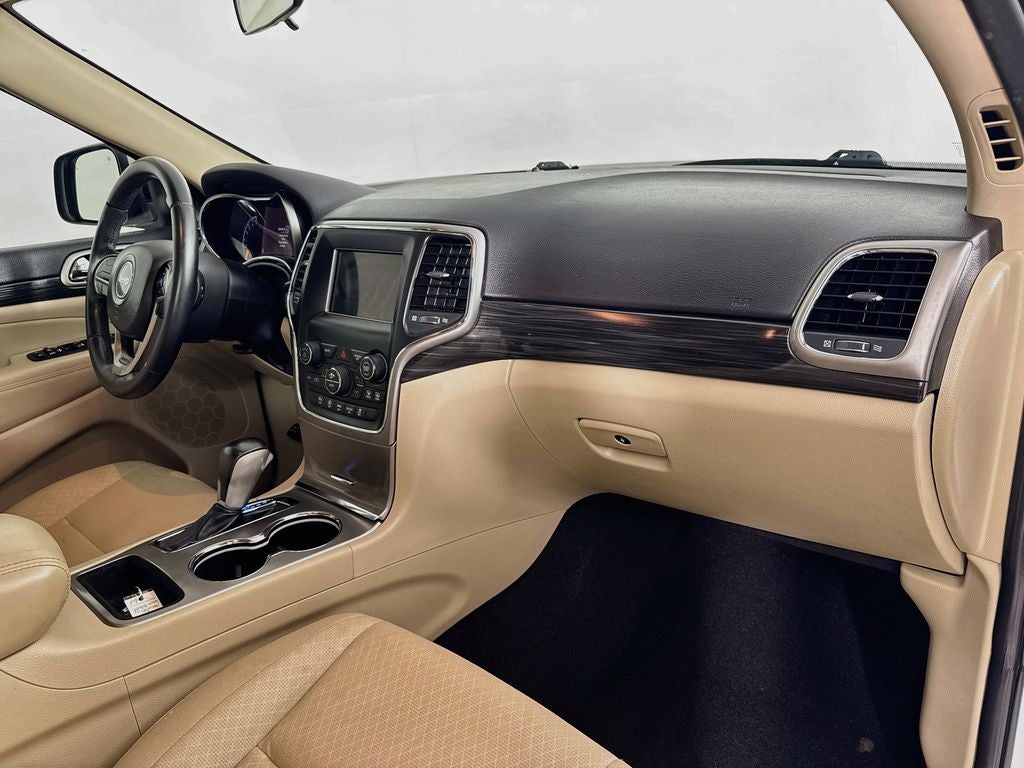 2020 Jeep Grand Cherokee Laredo E