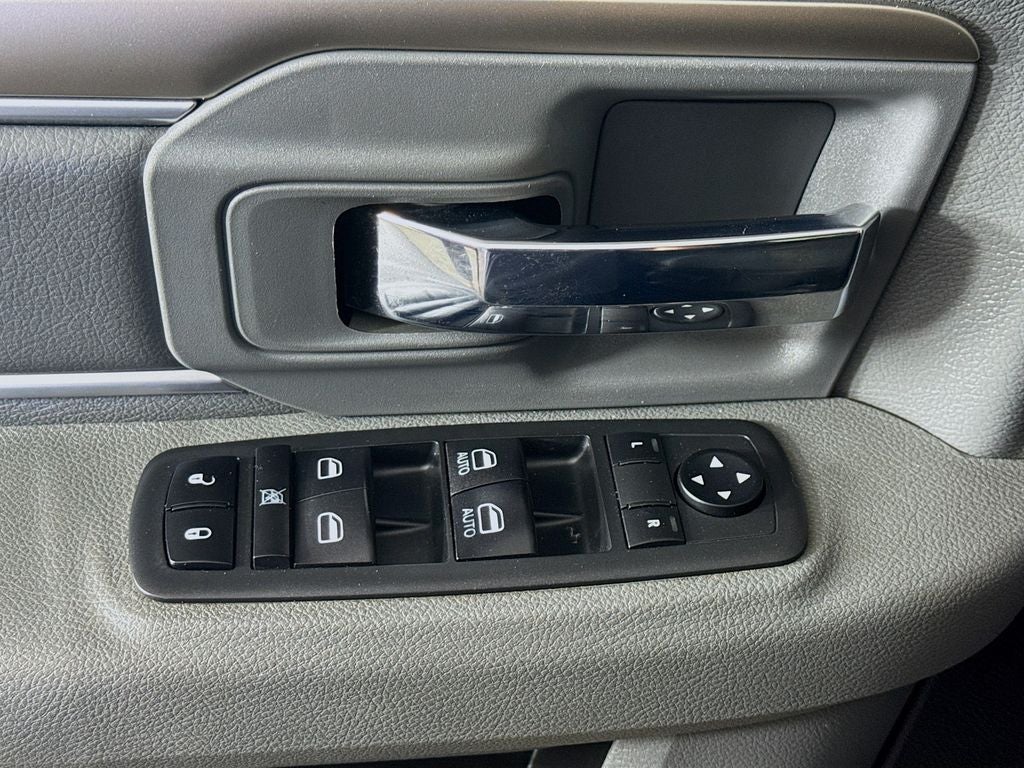 2019 RAM 1500 Classic SLT