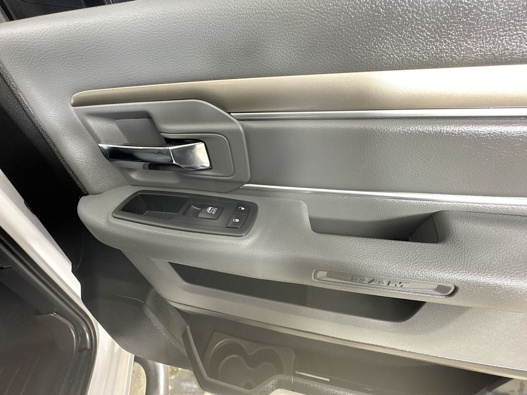 2018 RAM 1500 SLT