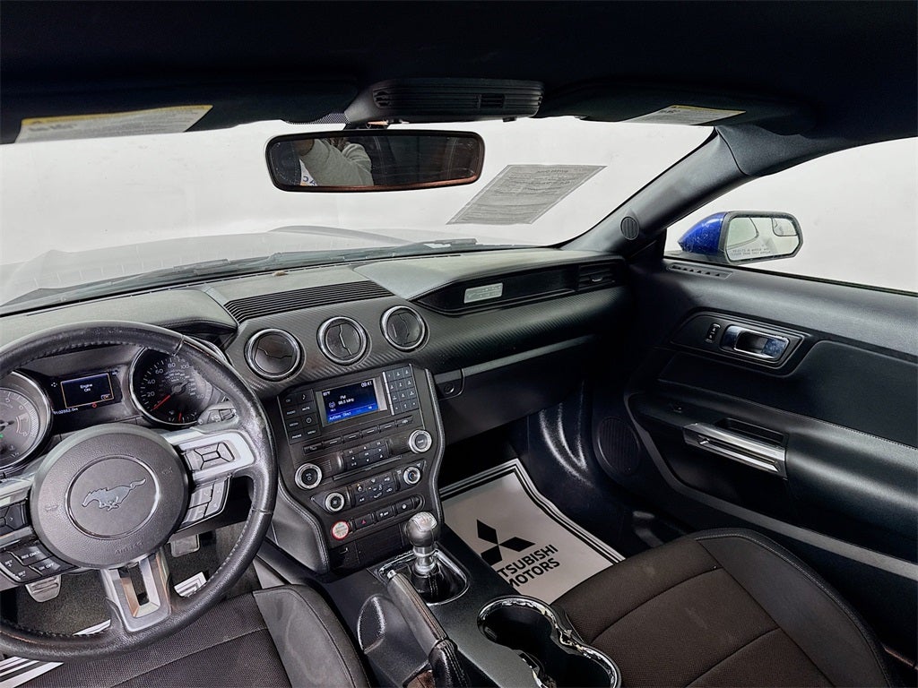 2016 Ford Mustang V6