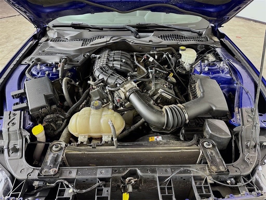 2016 Ford Mustang V6