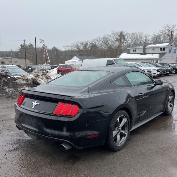 2016 Ford Mustang V6