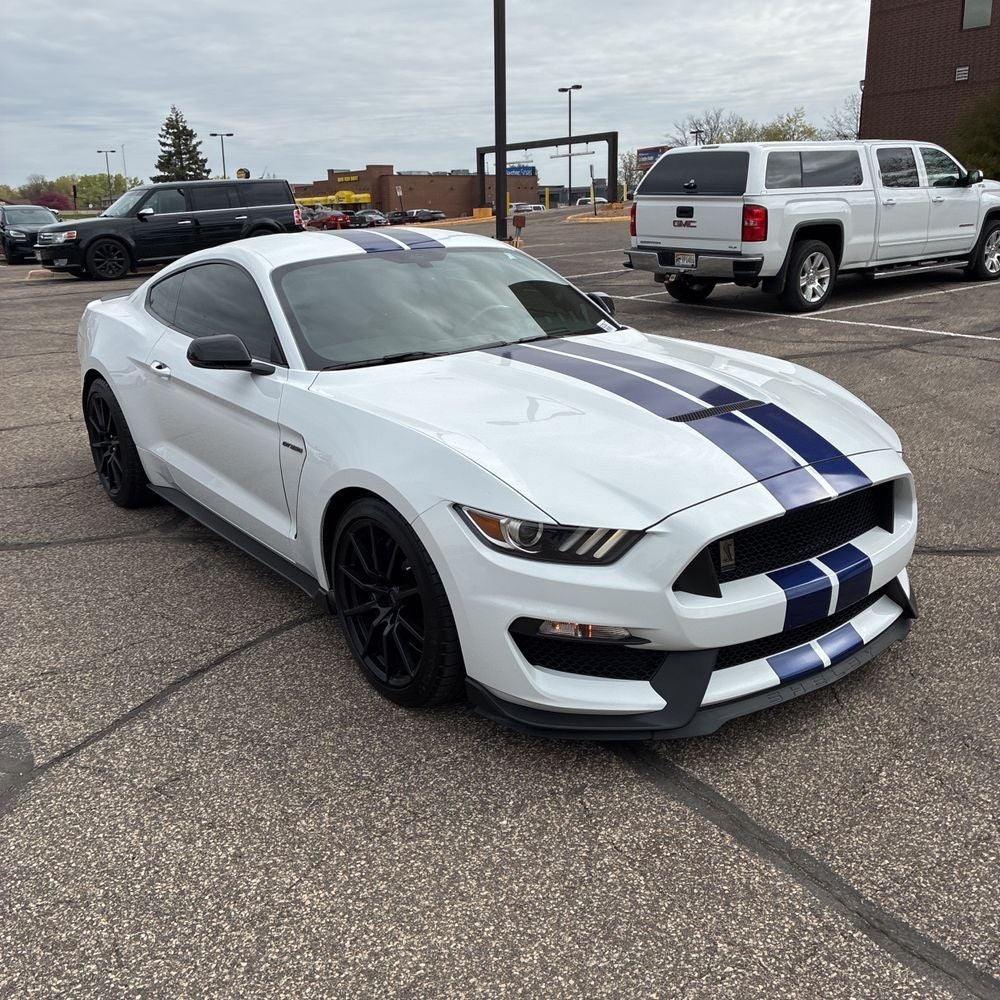2016 Ford Mustang Shelby GT350's photo