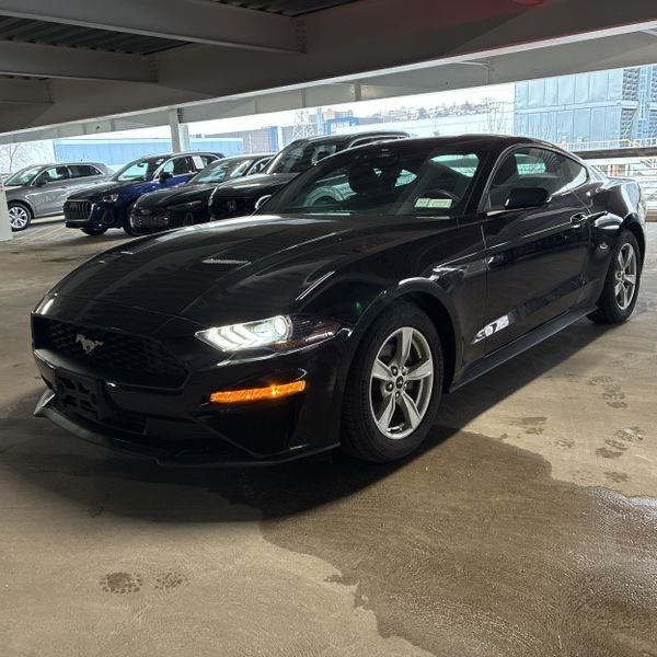 2021 Ford Mustang EcoBoost