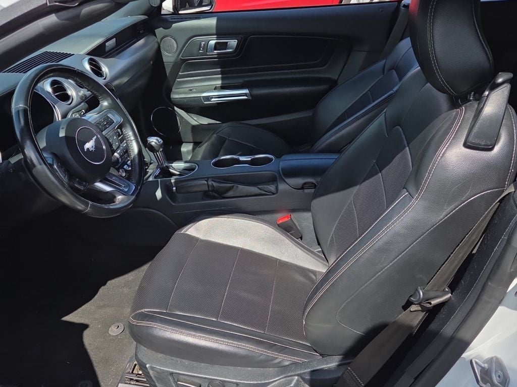 2022 Ford Mustang EcoBoost Premium