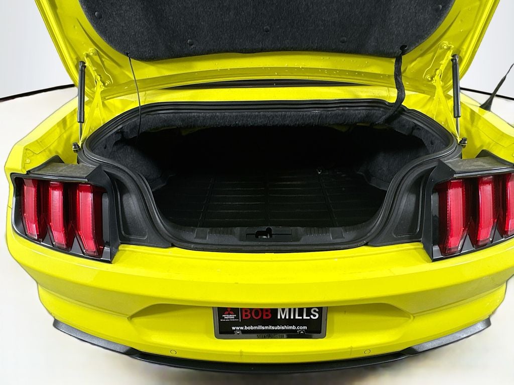 2021 Ford Mustang EcoBoost Premium