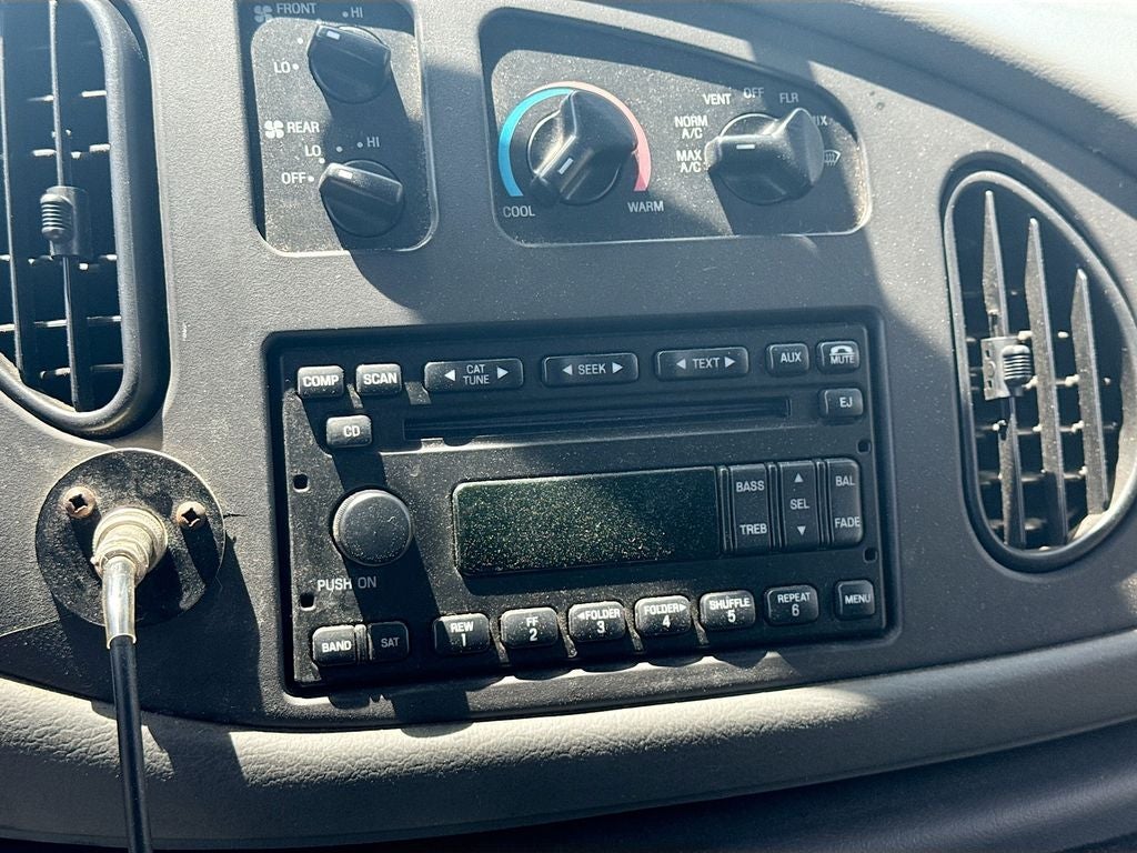 2007 Ford E-450SD Base