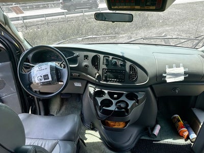 2007 Ford E-450SD Base