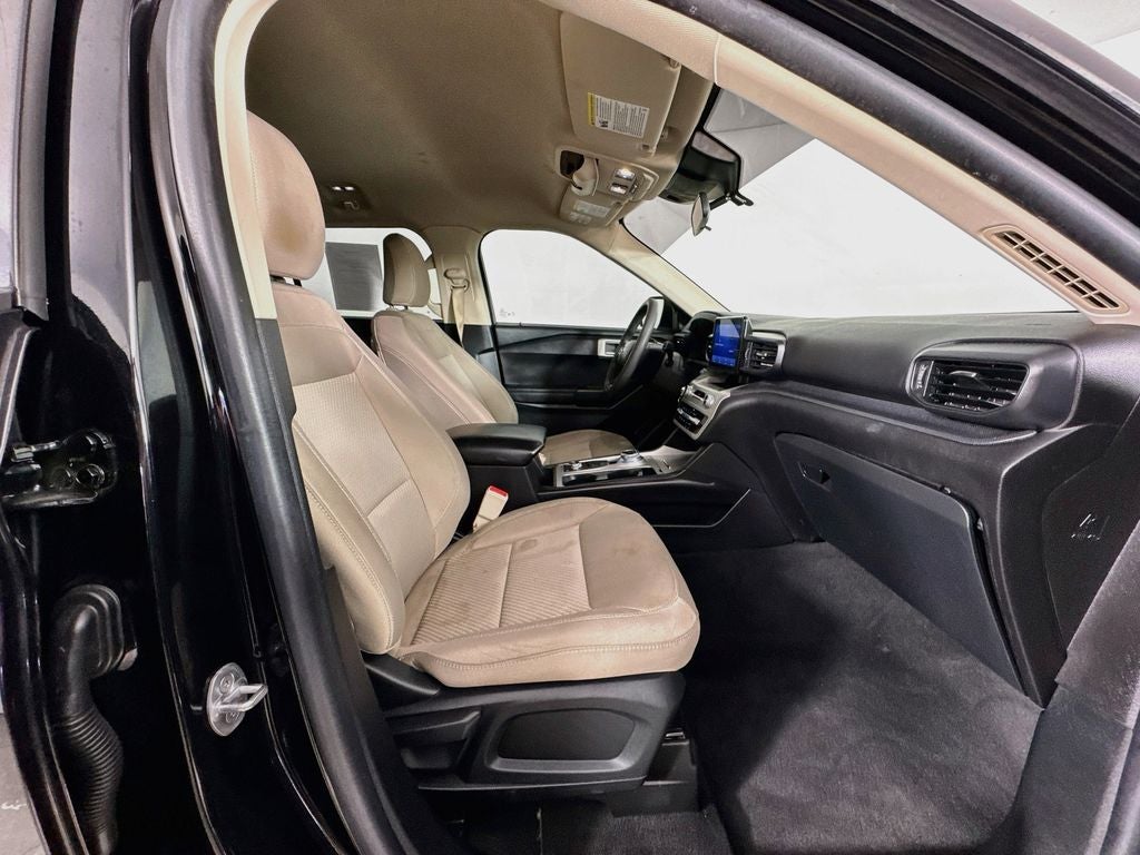 2022 Ford Explorer Base