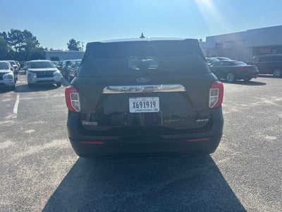 2022 Ford Explorer Base