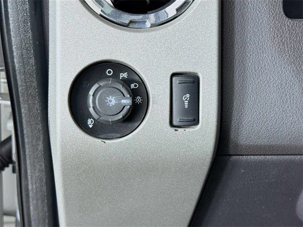 2015 Ford F-350SD Lariat DRW