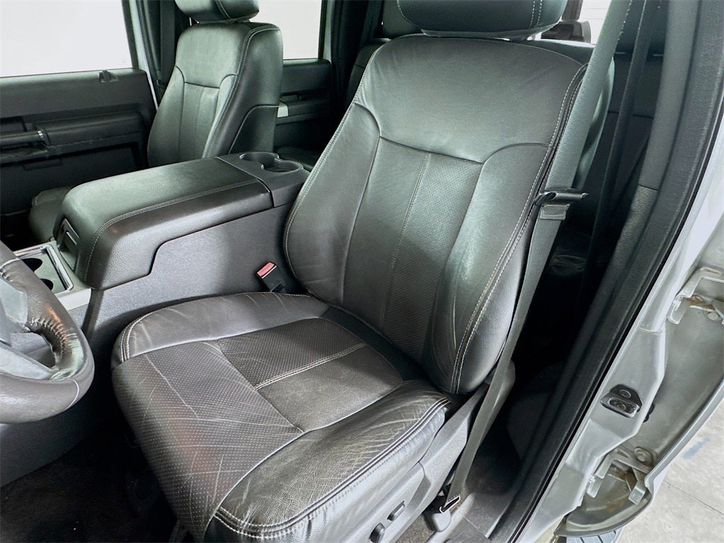 2015 Ford F-350SD Lariat DRW