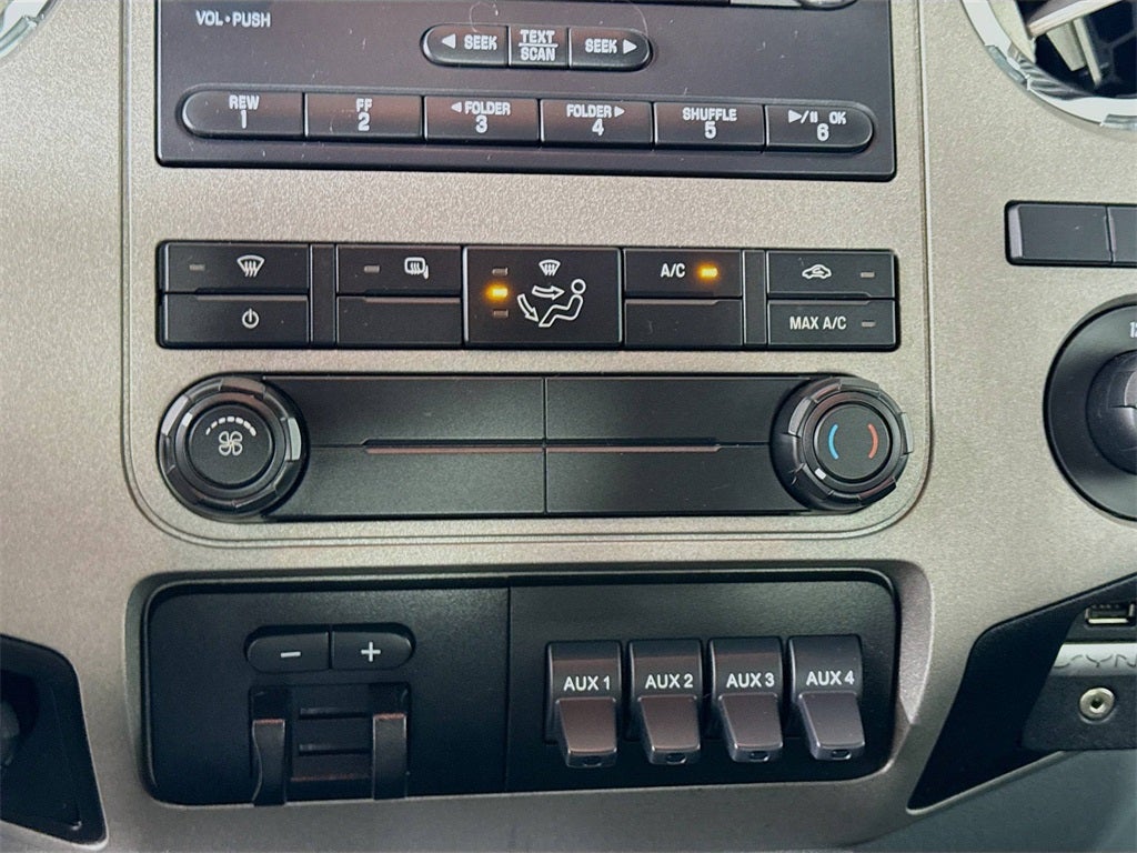 2016 Ford F-350SD XLT DRW