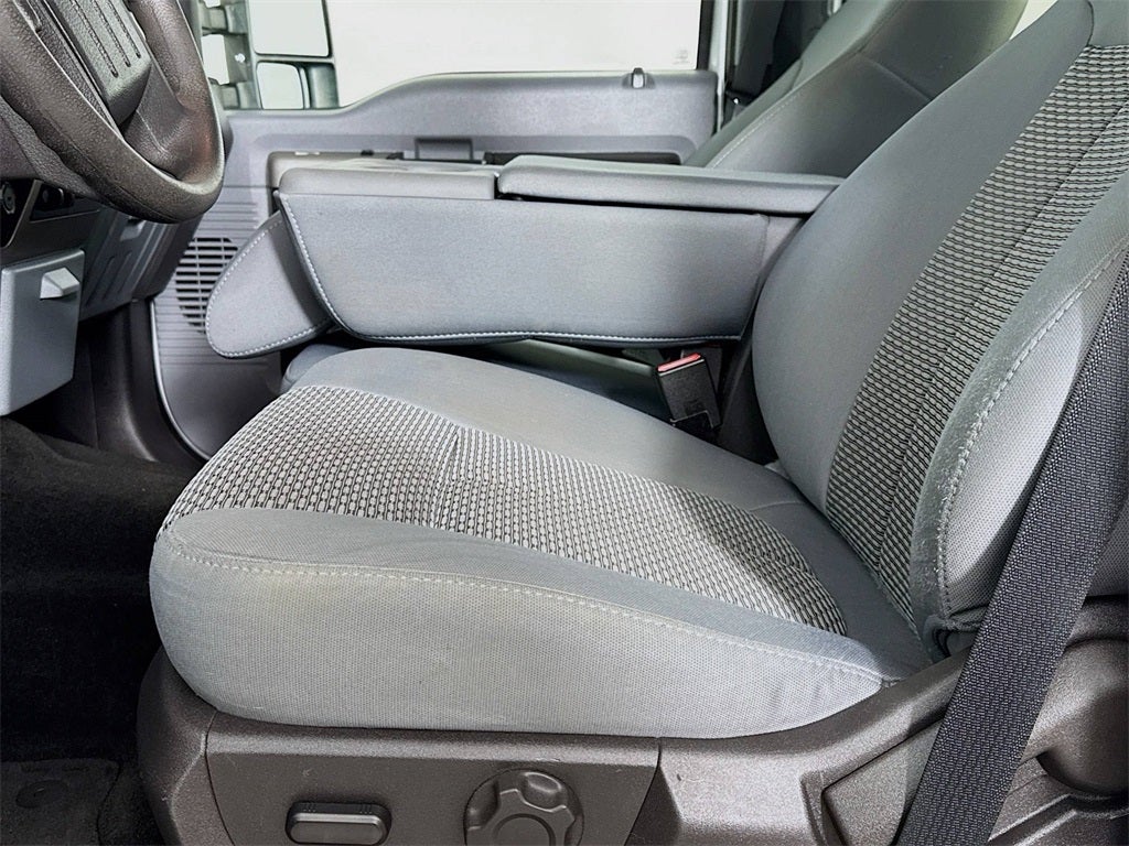 2016 Ford F-350SD XLT DRW