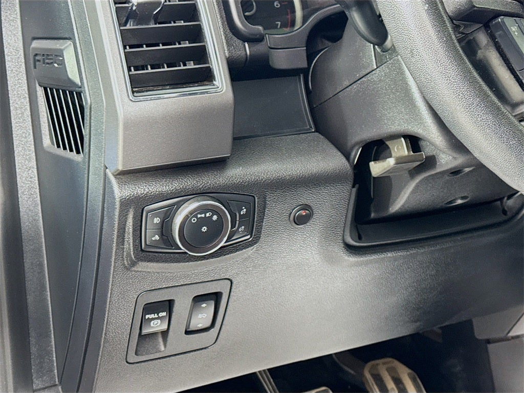 2019 Ford F-150 XLT Rocky Ridge Lift Lab Suspension