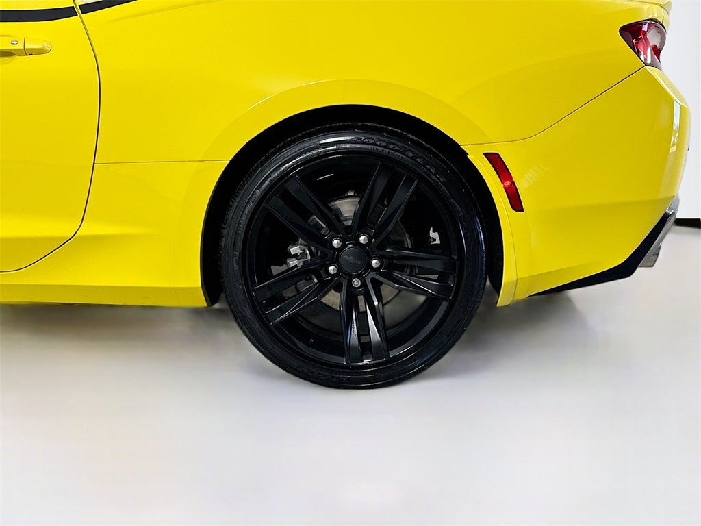 2017 Chevrolet Camaro 2LT 2LT