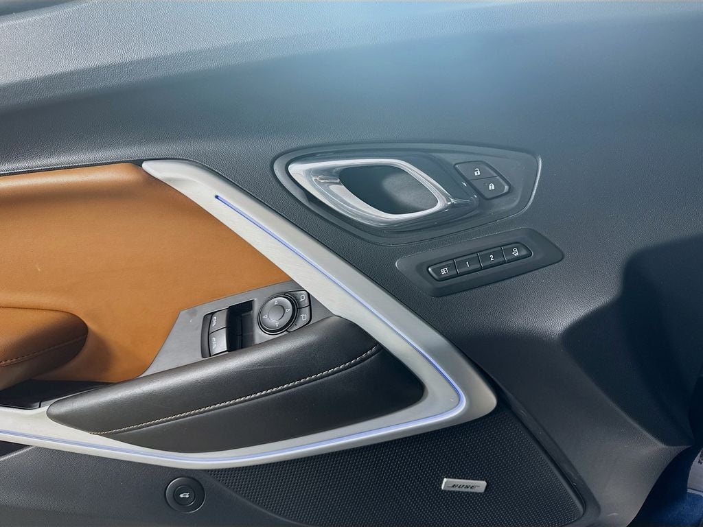 2016 Chevrolet Camaro 2LT 2LT