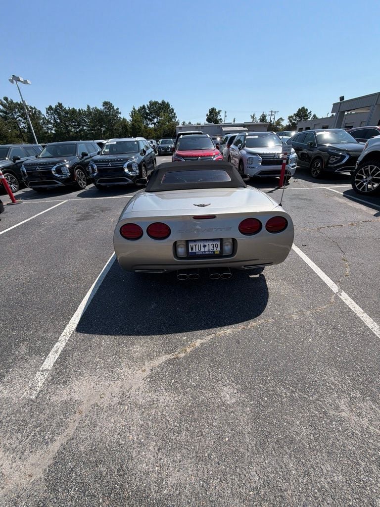 2000 Chevrolet Corvette Base