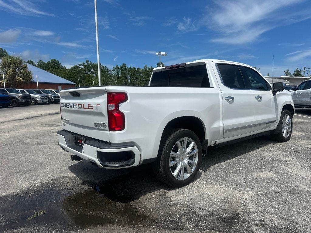 2022 Chevrolet Silverado 1500 High Country