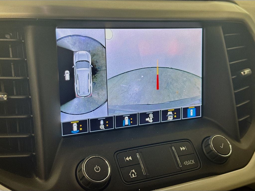 2021 GMC Acadia SLT