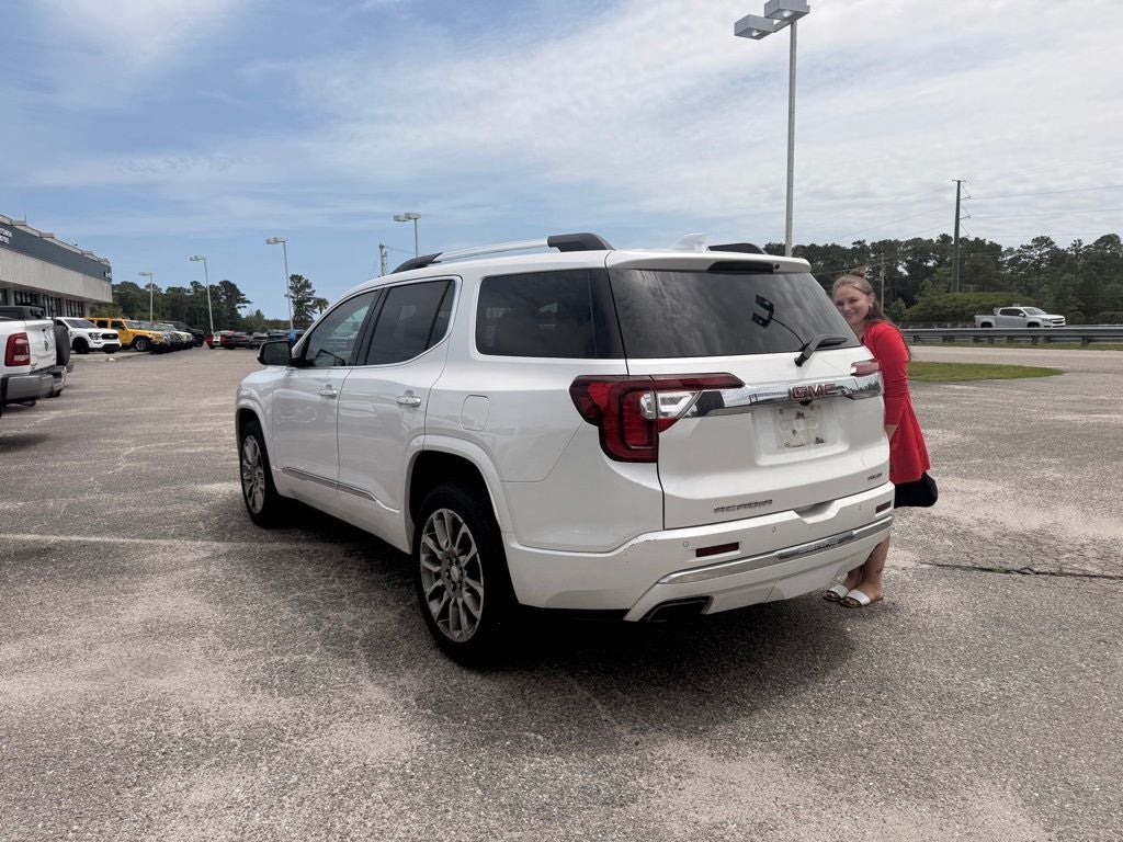 2023 GMC Acadia Denali