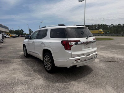 2023 GMC Acadia Denali