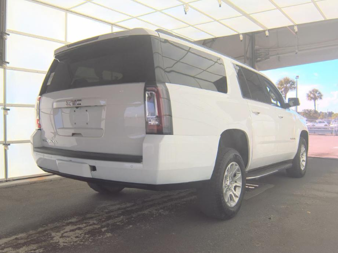 2020 GMC Yukon XL SLT