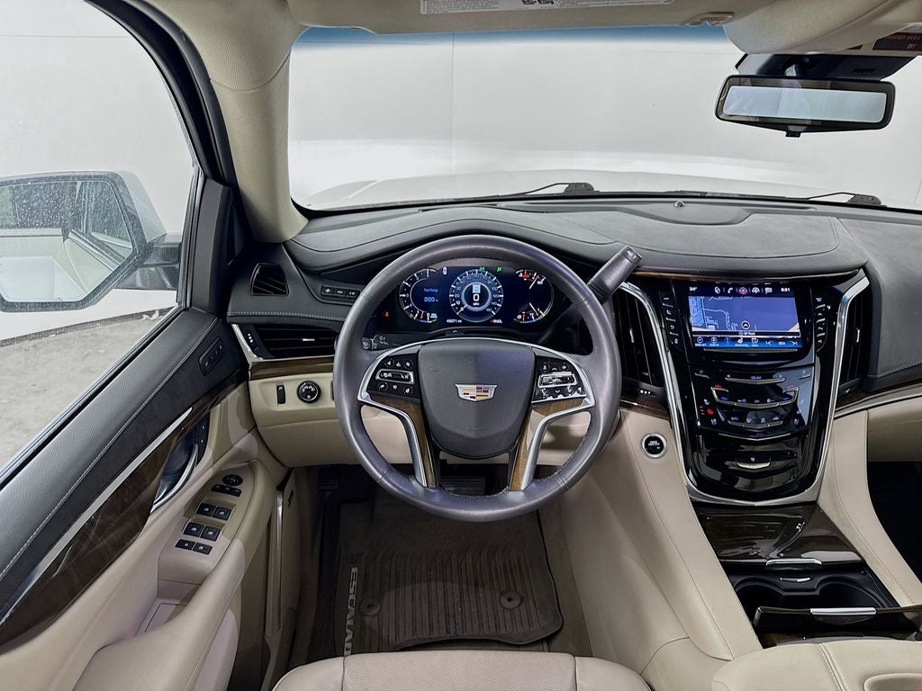 2018 Cadillac Escalade Luxury