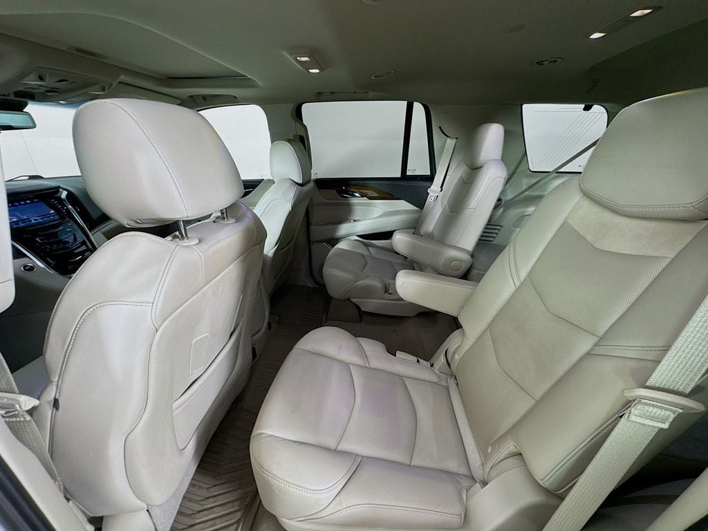 2018 Cadillac Escalade Luxury