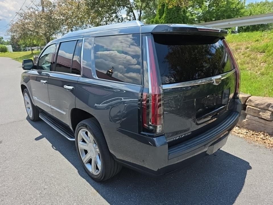 2019 Cadillac Escalade Luxury
