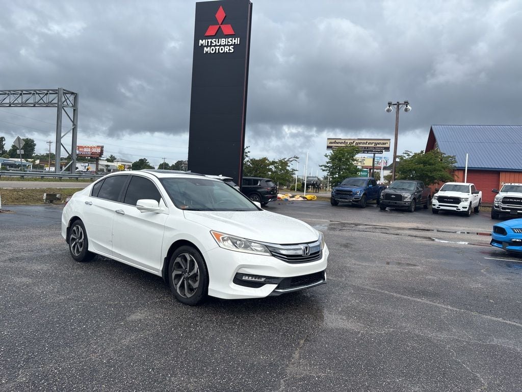 2017 Honda Accord EX-L w/Navigation and Honda Sensing