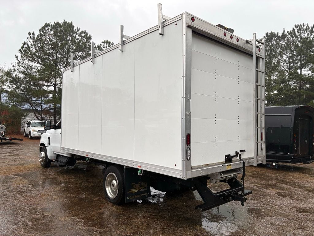 2021 Chevrolet Silverado 4500HD Work Truck BOX