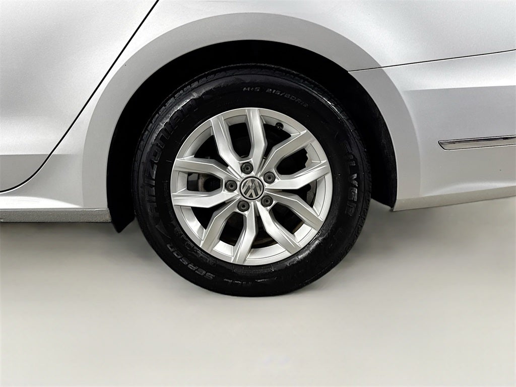 2018 Volkswagen Passat 2.0T S