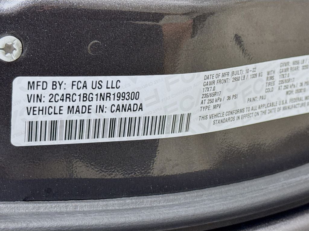 2022 Chrysler Pacifica Touring L