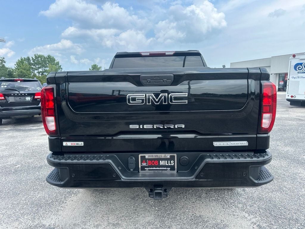2022 GMC Sierra 1500 Limited Elevation