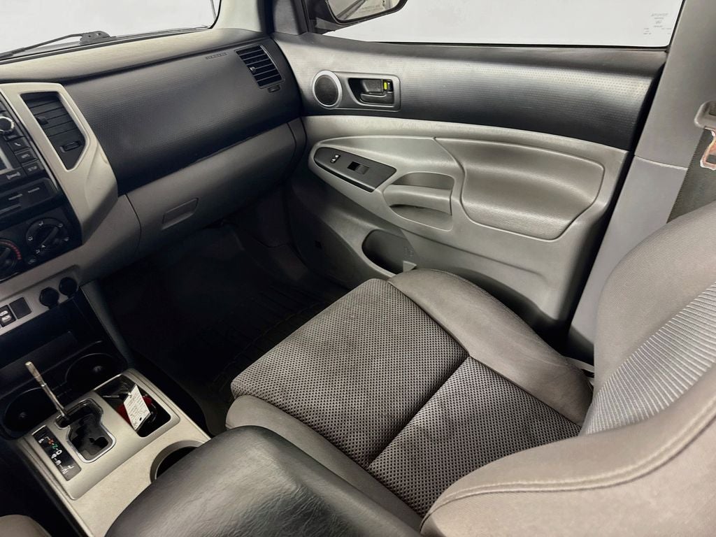 2012 Toyota Tacoma Base V6