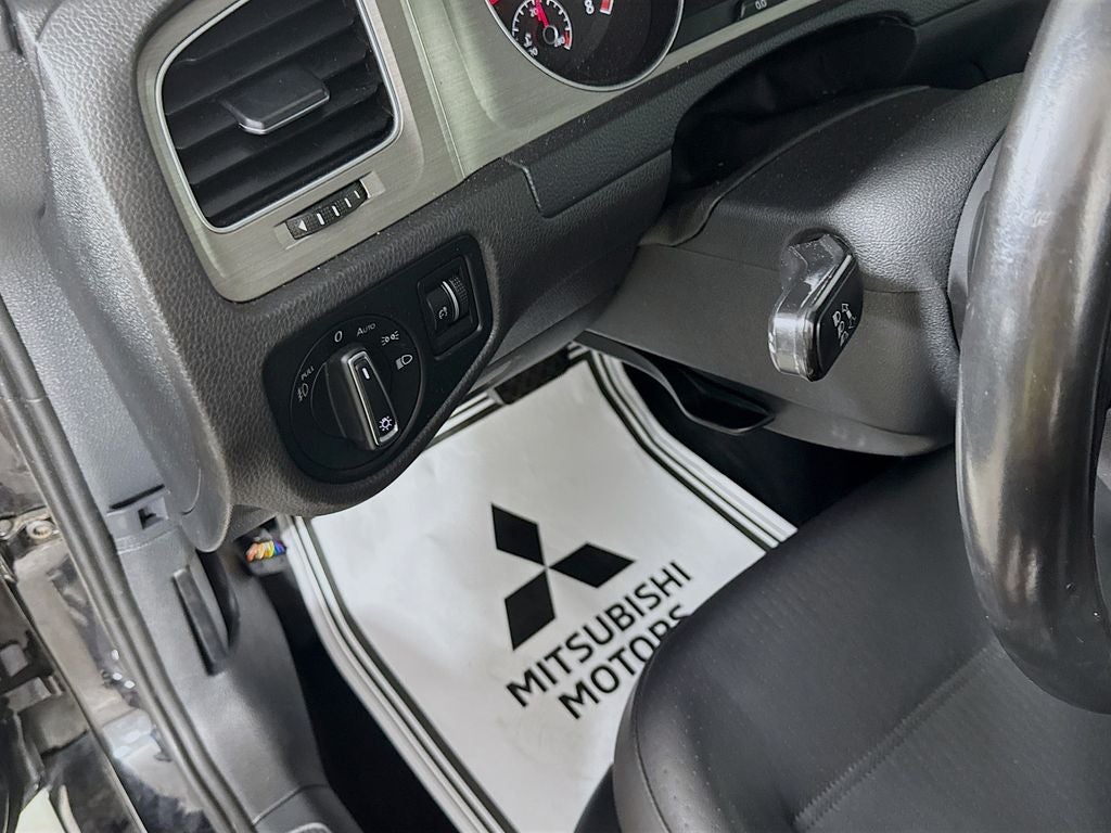2015 Volkswagen Golf SportWagen S