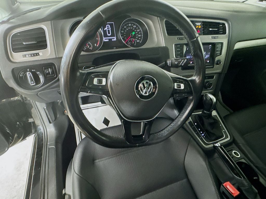 2015 Volkswagen Golf SportWagen S