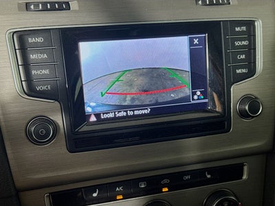 2015 Volkswagen Golf SportWagen S