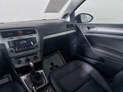 2015 Volkswagen Golf SportWagen S