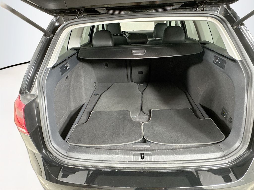 2015 Volkswagen Golf SportWagen S